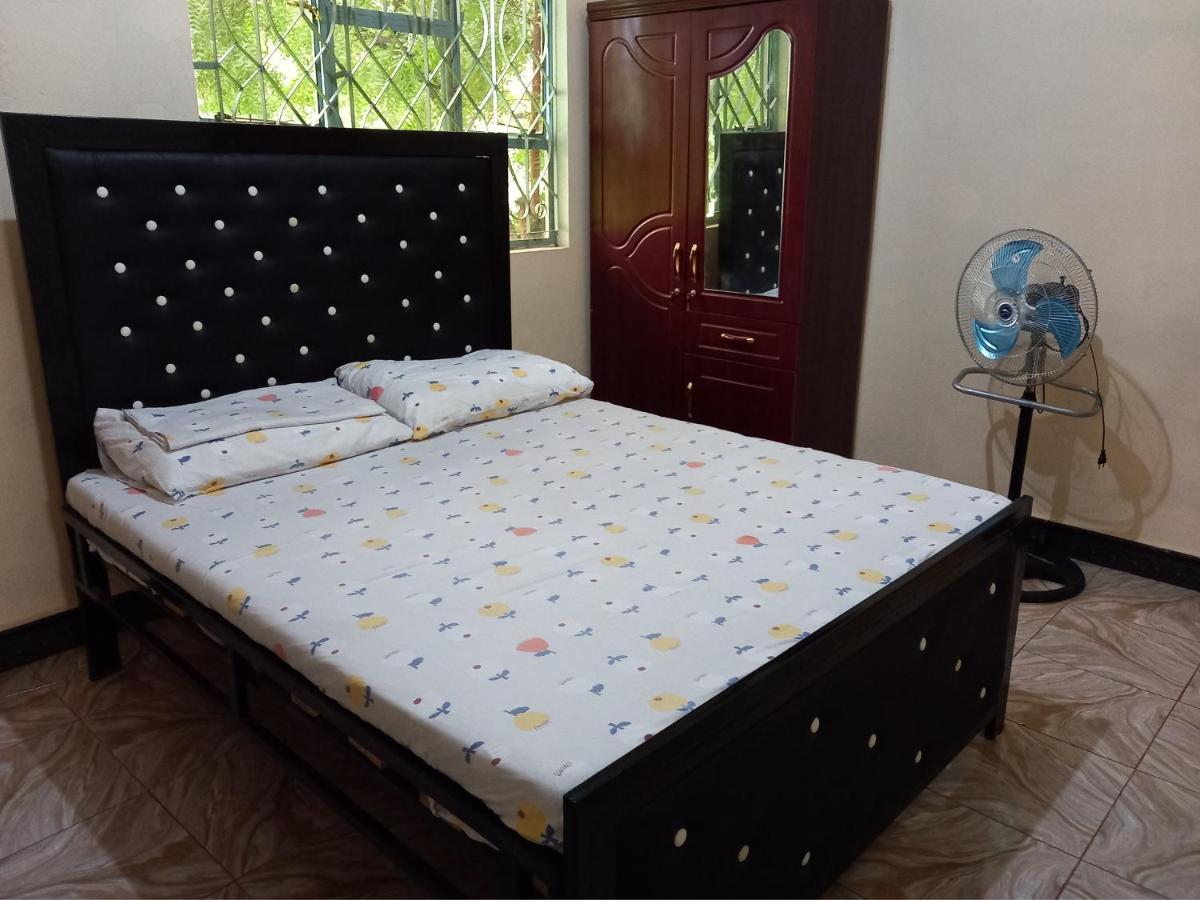 Airb&B Homestay Boma la Ngombe Εξωτερικό φωτογραφία